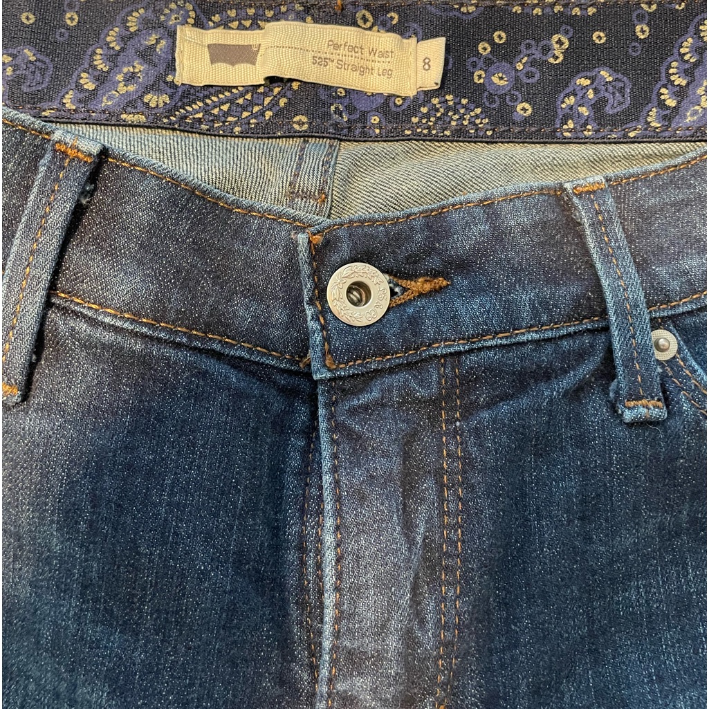 Brand Levis Blue Size 9